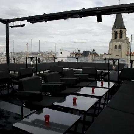The Place To Be In Saint Germain Des Pres - Montana 2 2*