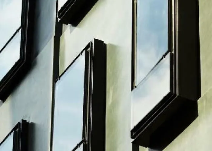 The Place To Be In Saint Germain Des Pres - Montana 2 파리