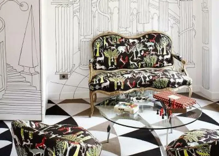 The Place To Be In Saint Germain Des Pres - Montana 2 3*