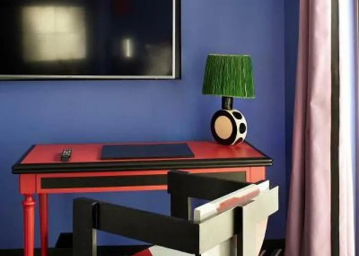 The Place To Be In Saint Germain Des Pres - Montana 2 파리