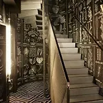 The Place To Be In Saint Germain Des Pres - Montana 2 3* פריז